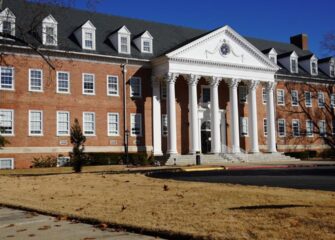 Purple Flag Excellence in Dementia Care TM Accredits Second Maryland Community: Deer’s Head Hospital Center Purple Flag Excellence in Dementia Care TM Accredits Second Maryland Community: Deer’s Head Hospital Center